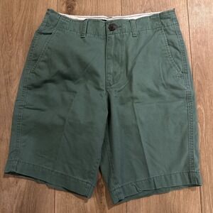 American Eagle Outfitters Classic Fit Chino Shorts Mens Size 28 Green Flat Front